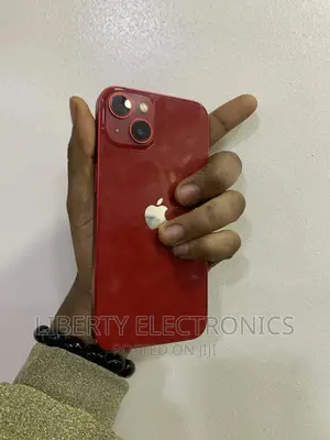 Apple iPhone 13 128 GB Red