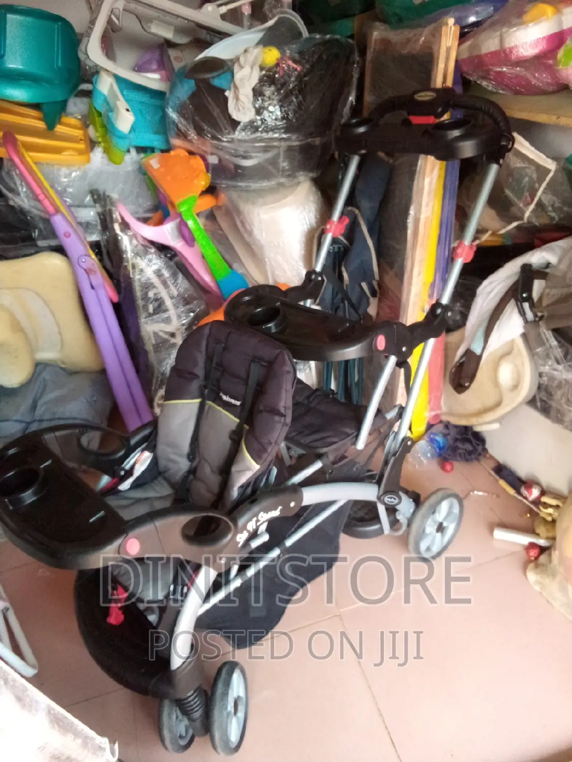 Uk Neatly Used Extremely Double Stroller/Twins Stroller