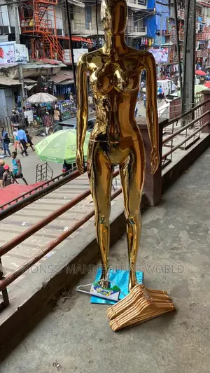 Size 10 Faceless And Detachable Waist Female Gold Mannequin