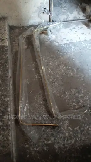 U Shape Gold 3feets Wide Wall Hanger