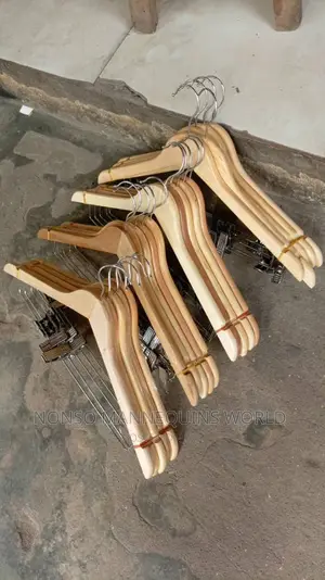 Wooden Clip Hangers Sets