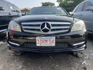 Mercedes-Benz C300 2008 Black