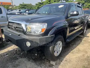 Toyota Tacoma Double Cab V6 Automatic 2010 Black