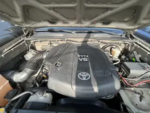 Toyota Tacoma Access Cab 2008 Gold