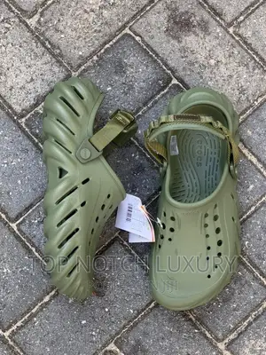 Original High Quality Crocs for Men Women