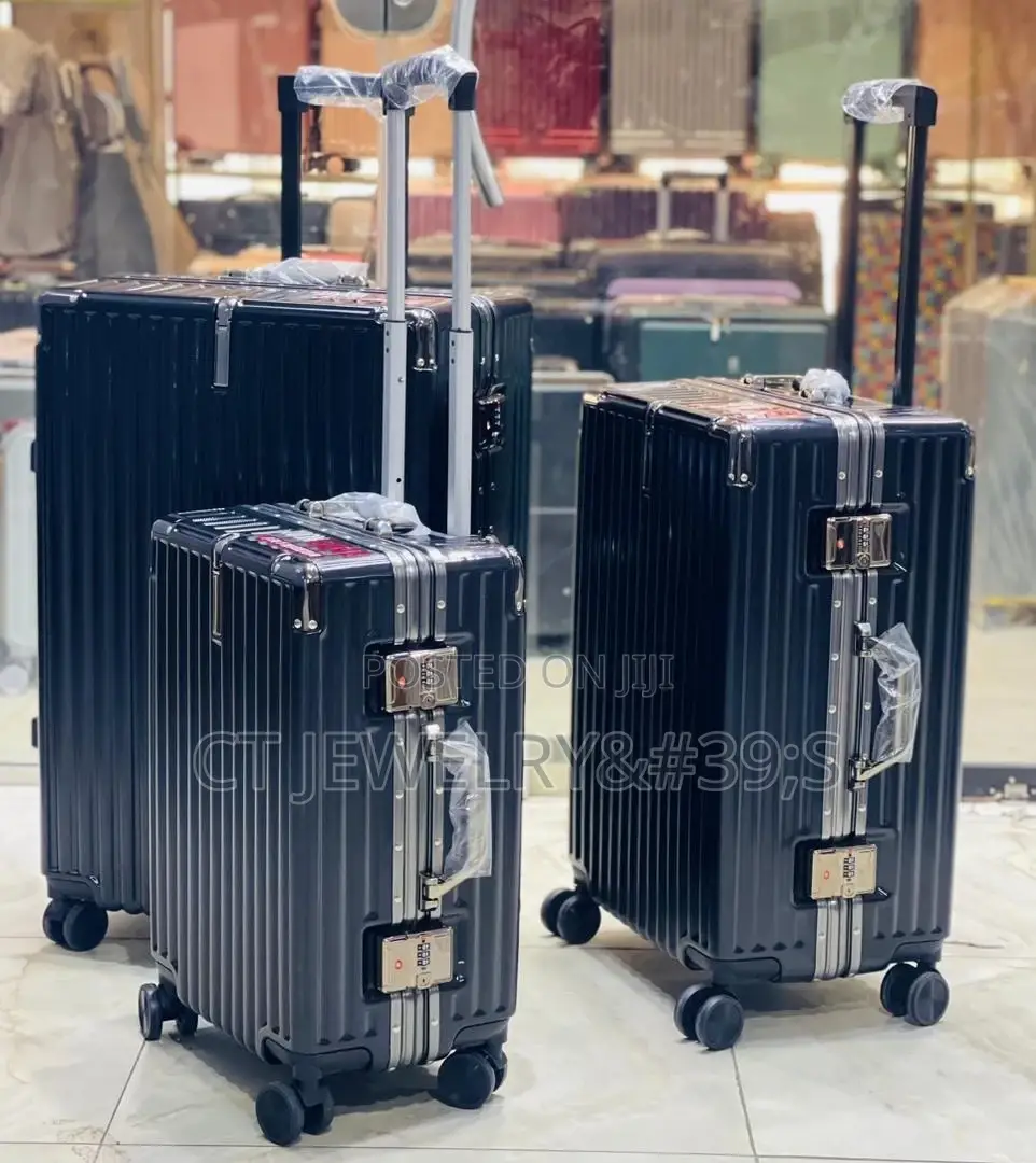 Nice Classic Traveling Box