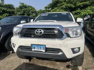 Toyota Tacoma 2013 White