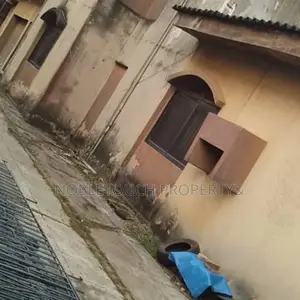 6bdrm Block of Flats in Ikotun Egbe Lagos for sale