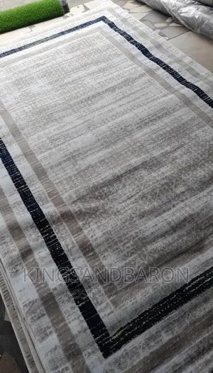 7x10 High Quality Turkey Center Rug