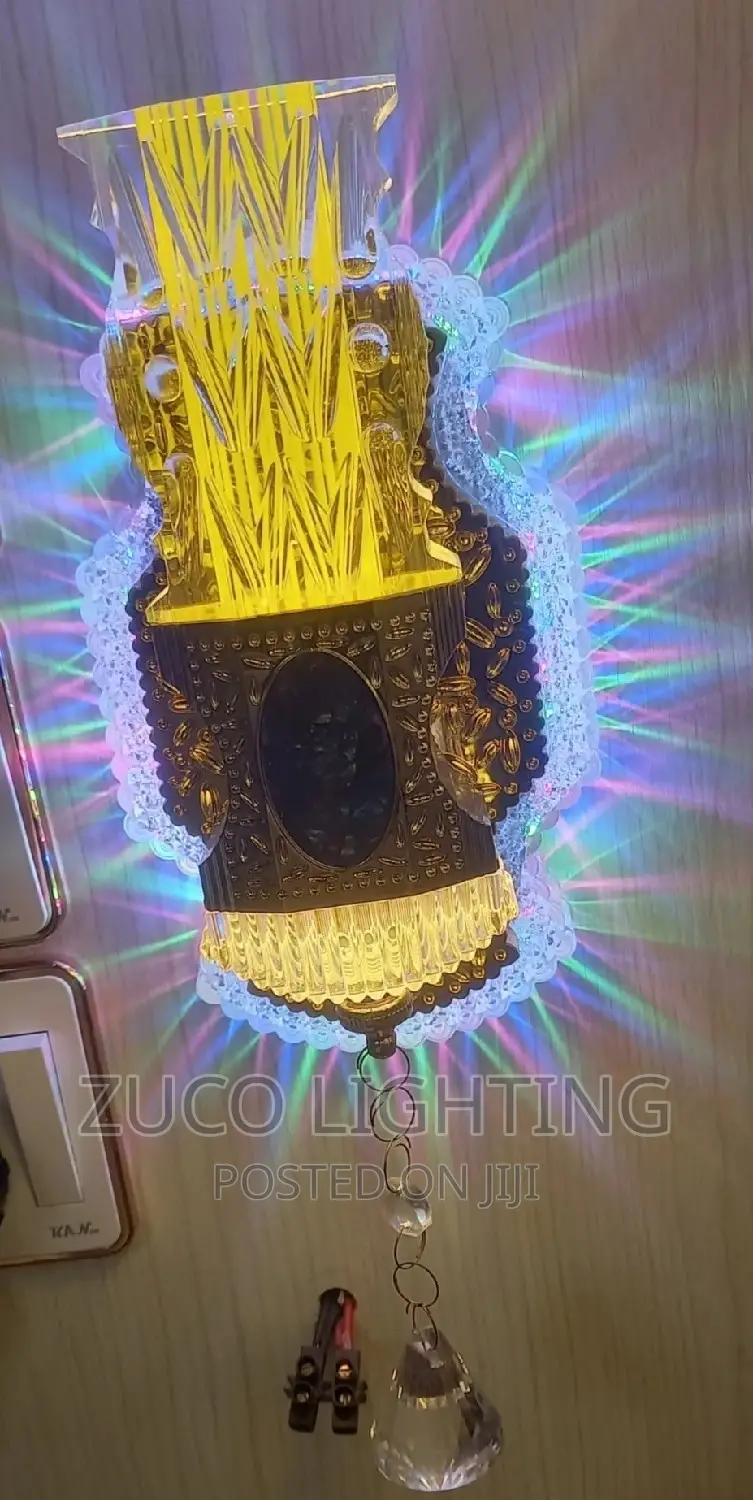 Modern Luxury LED Wall Light With Different Colours of Light