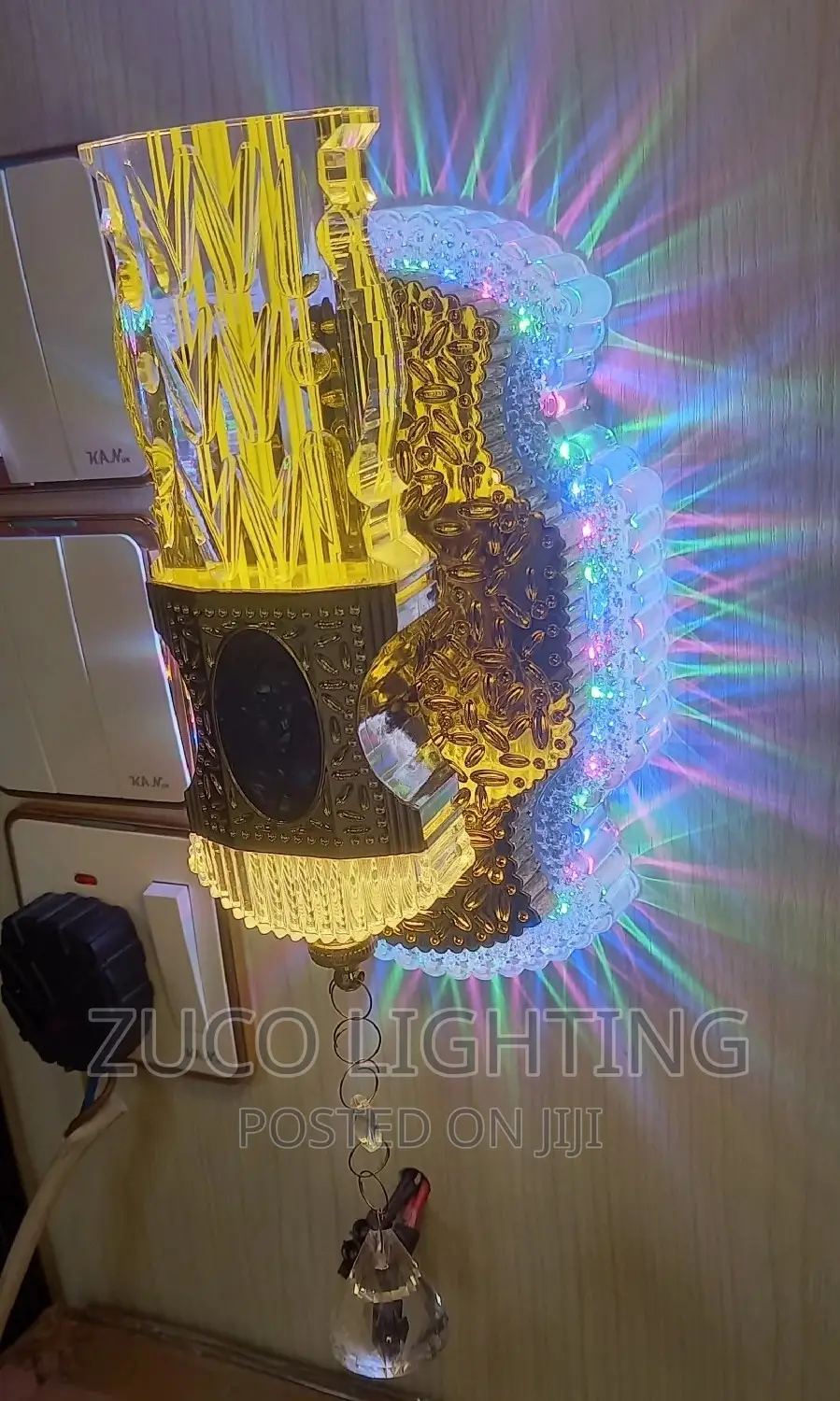 Modern Luxury LED Wall Light With Different Colours of Light
