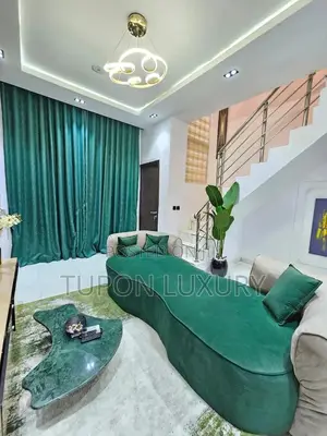 Luxury 1 Bedroom Duplex in Lekki Phase 1