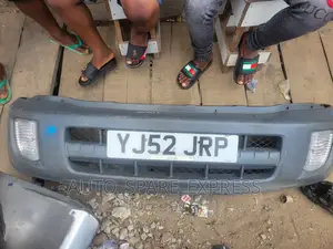 RAV 2002 Bumper