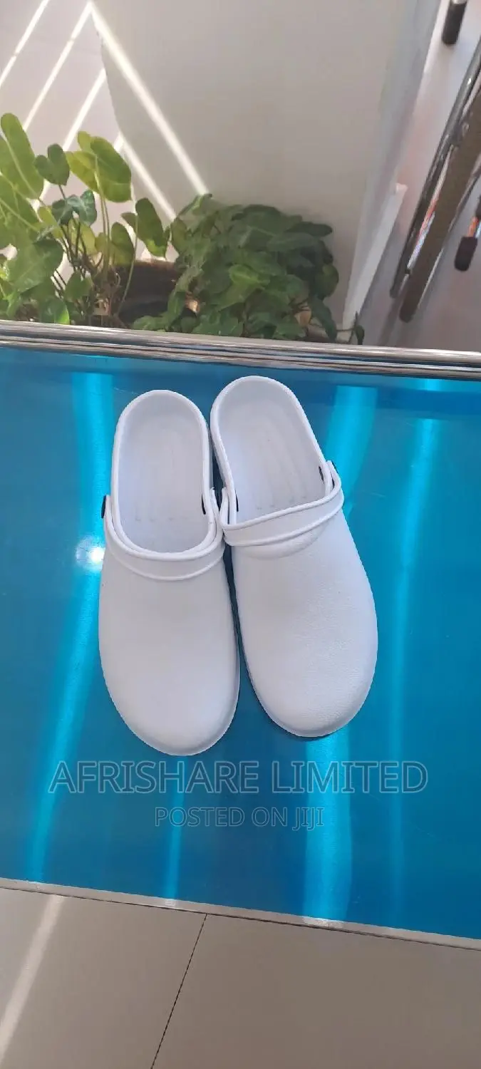 Medical Clogs