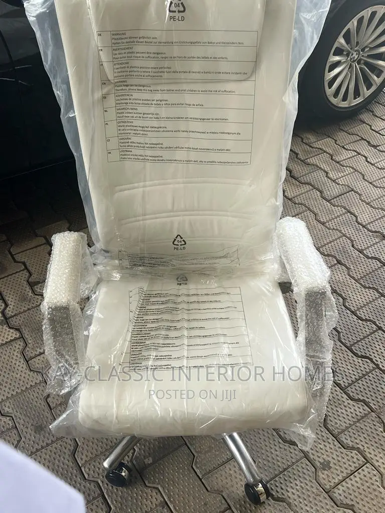 White Swivel Office Chair