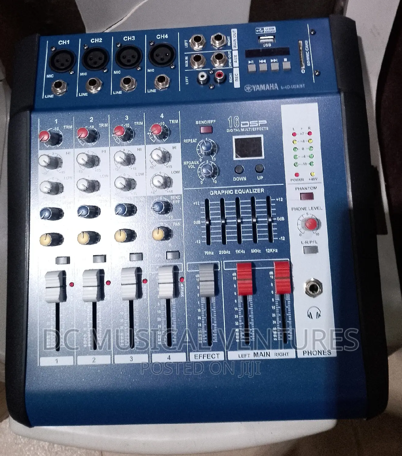 4channel Powered Mixer With Amplifier