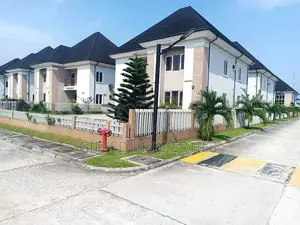 Furnished 4bdrm Duplex in Golf Estate, Port-Harcourt for rent