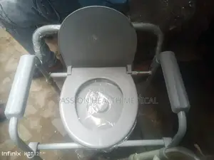 Commode Chair