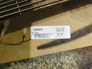 Ibanez Sr305 Soundgear 5-String Bass