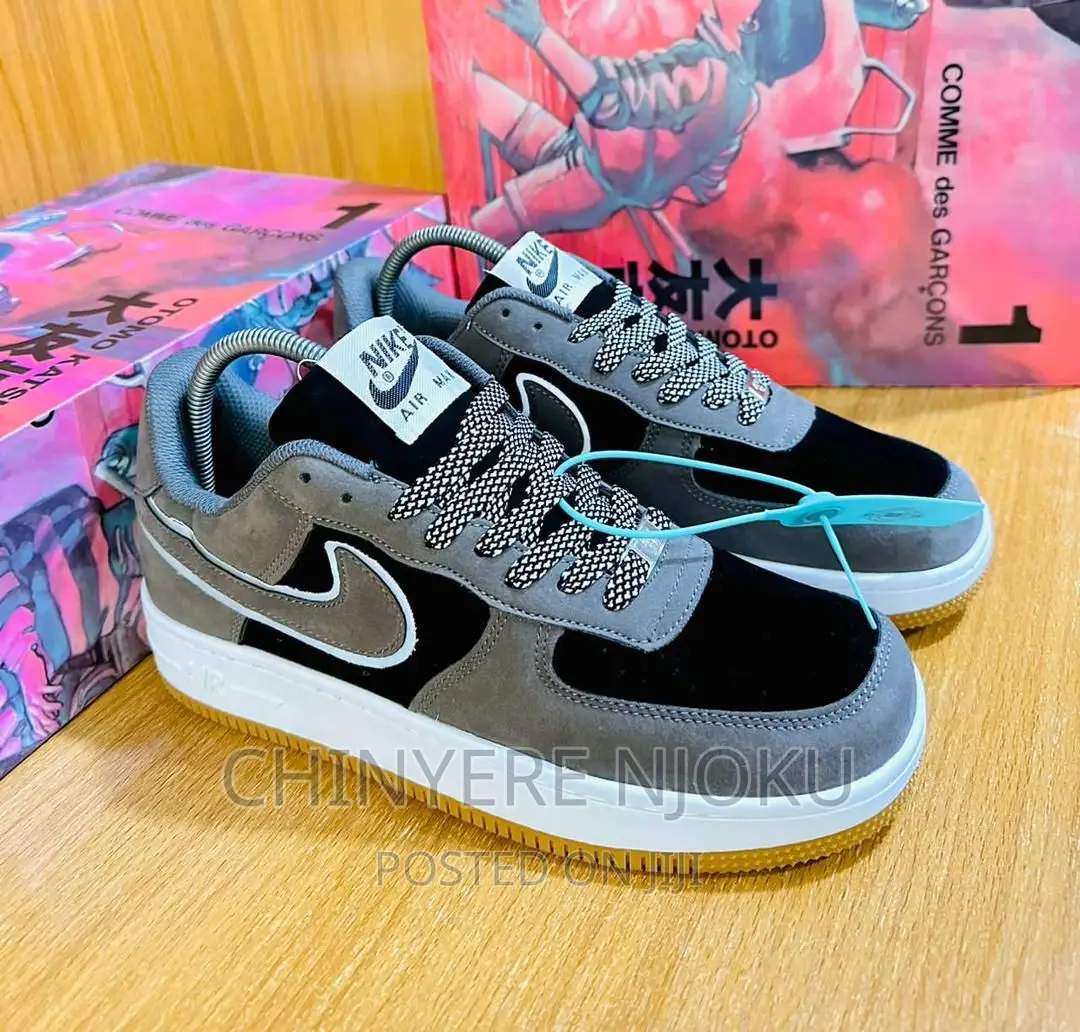 Nike Canvas Shoes