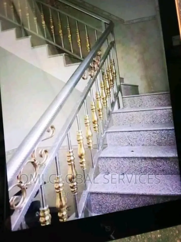 Handrail Delivery