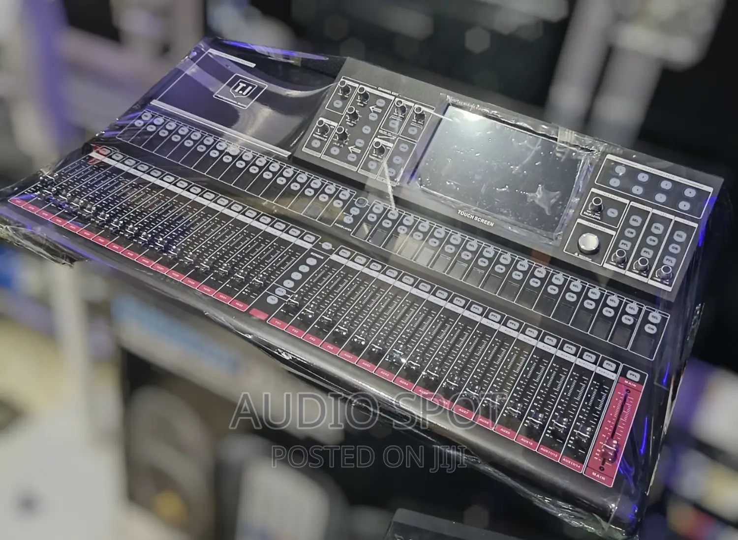 T.I Professional Audio Digital Mixer (T-32)