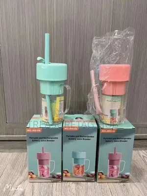 Portable and Rechargable Juicer