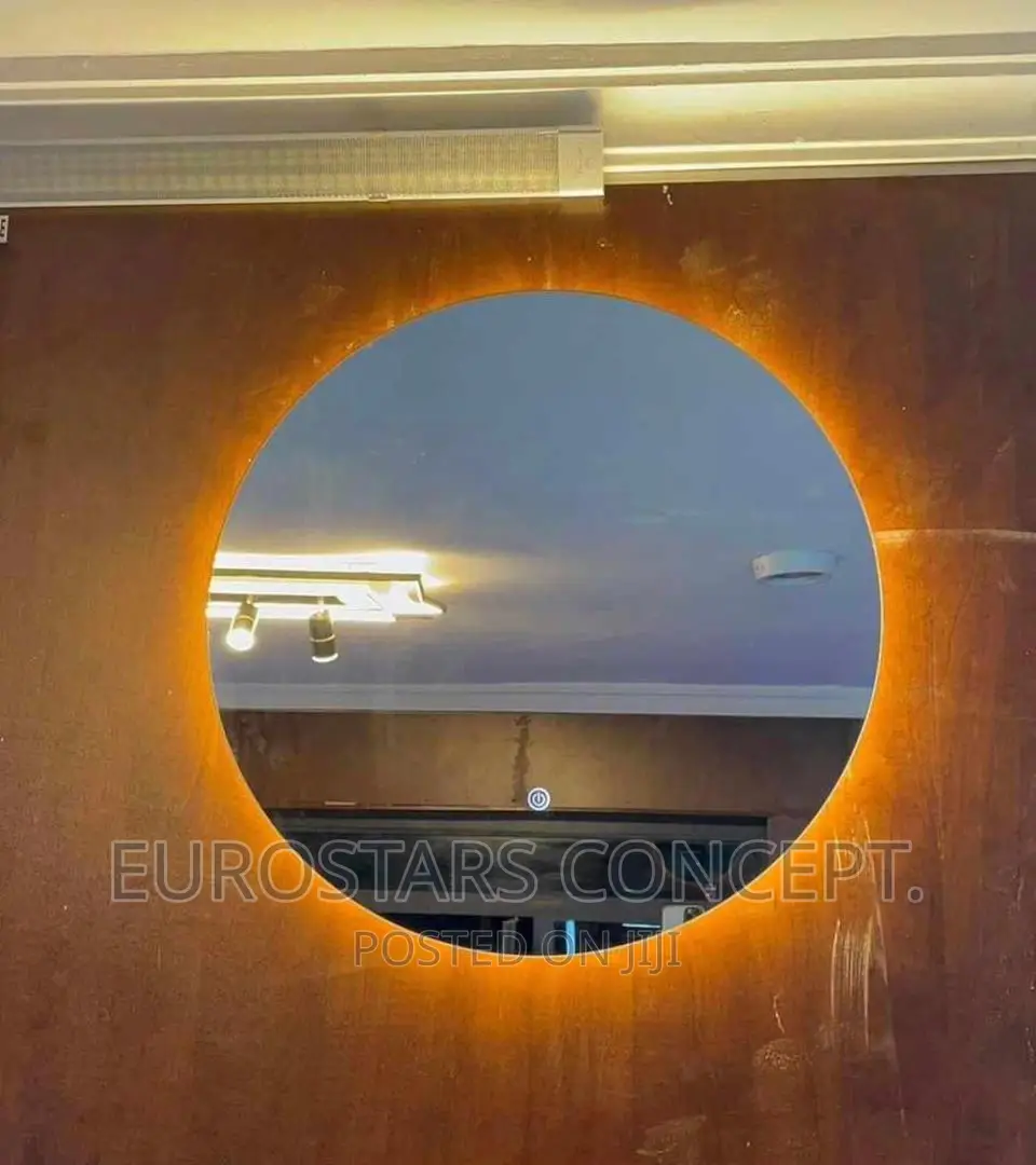 Wall Round Shape Mirror With 3 Back Lights