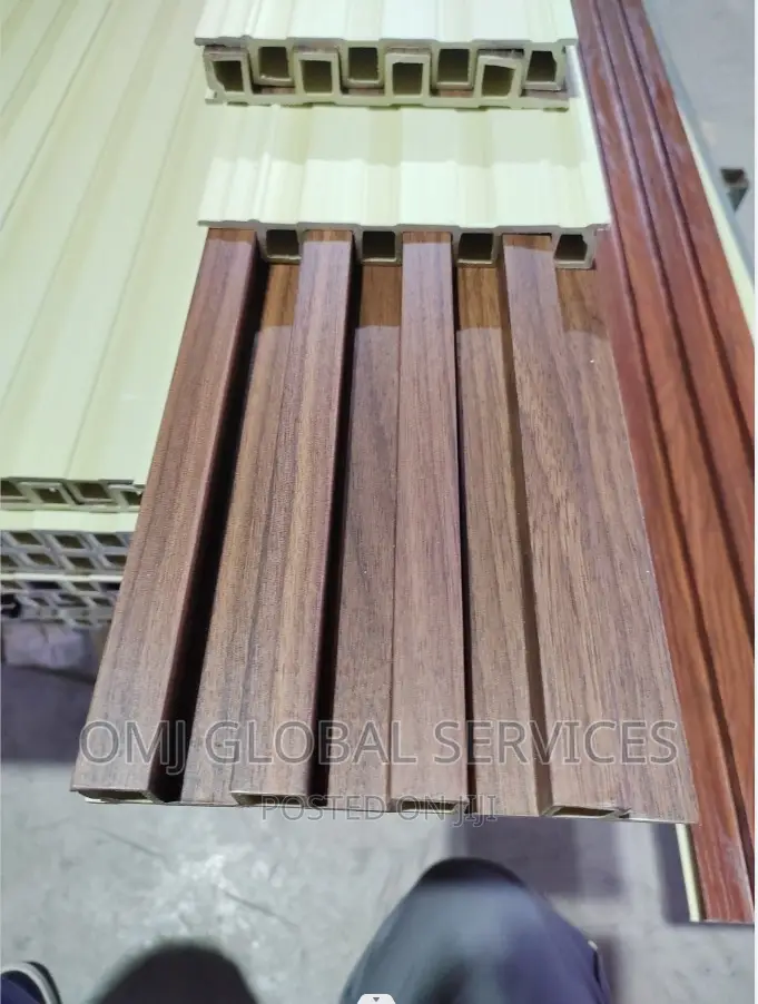 Fluted Panel/Synthetic Grass Supply With Installation