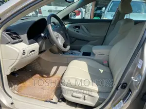 Toyota Camry 2.4 LE 2008 Gold