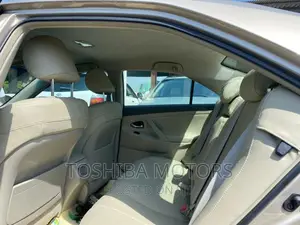 Toyota Camry 2.4 LE 2008 Gold