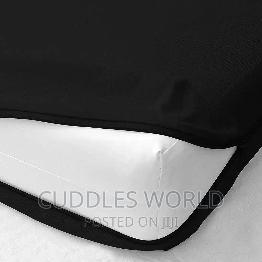 Zipper Waterproof Bed Cover