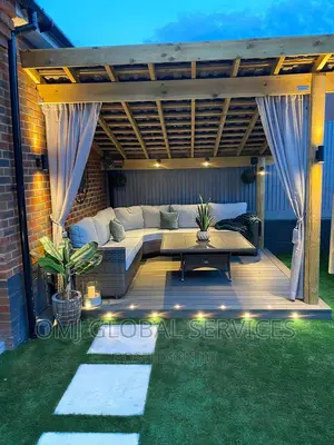 Pergola Delivery
