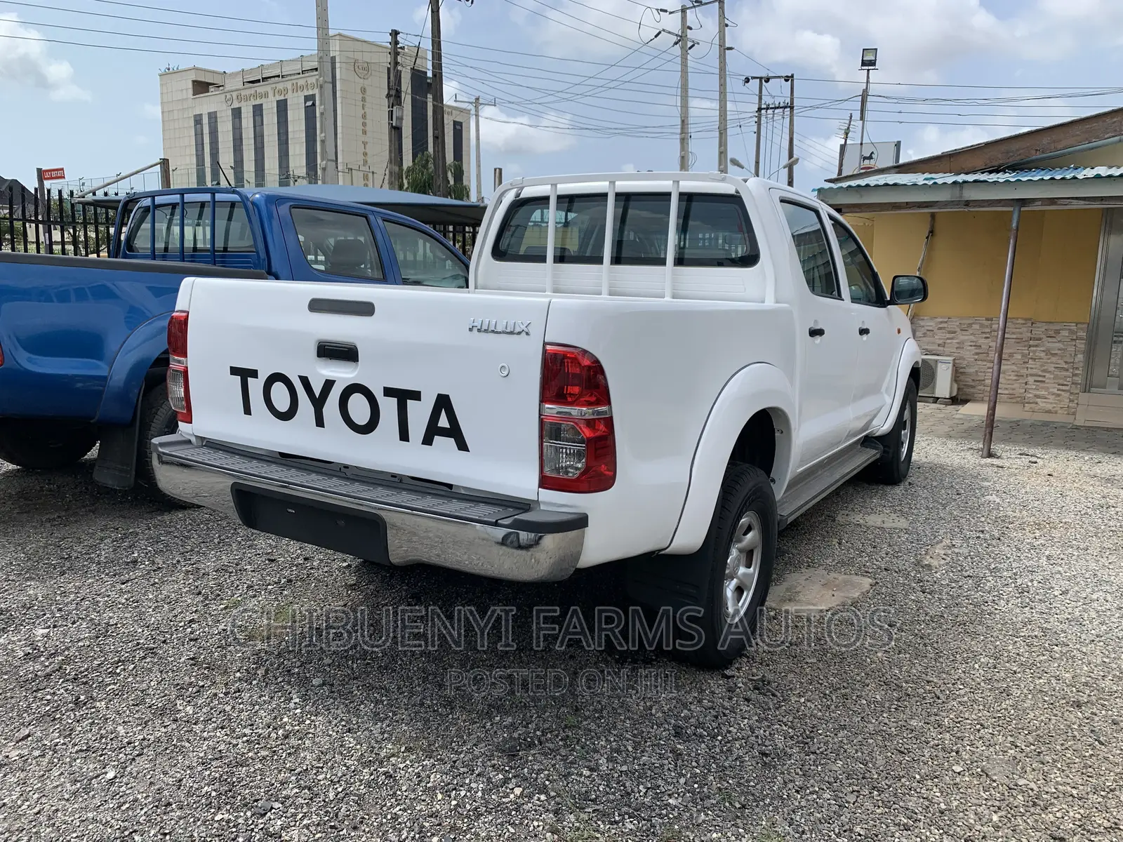 Toyota Hilux SR5 4x4 2015 White