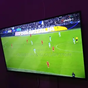 NEW 32 " Samsung TV LED