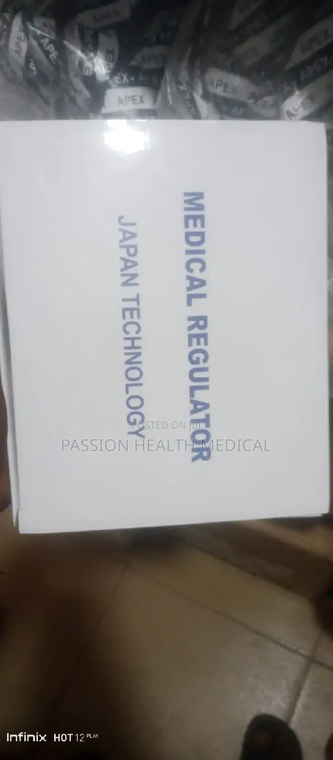 Oxygen Regulator
