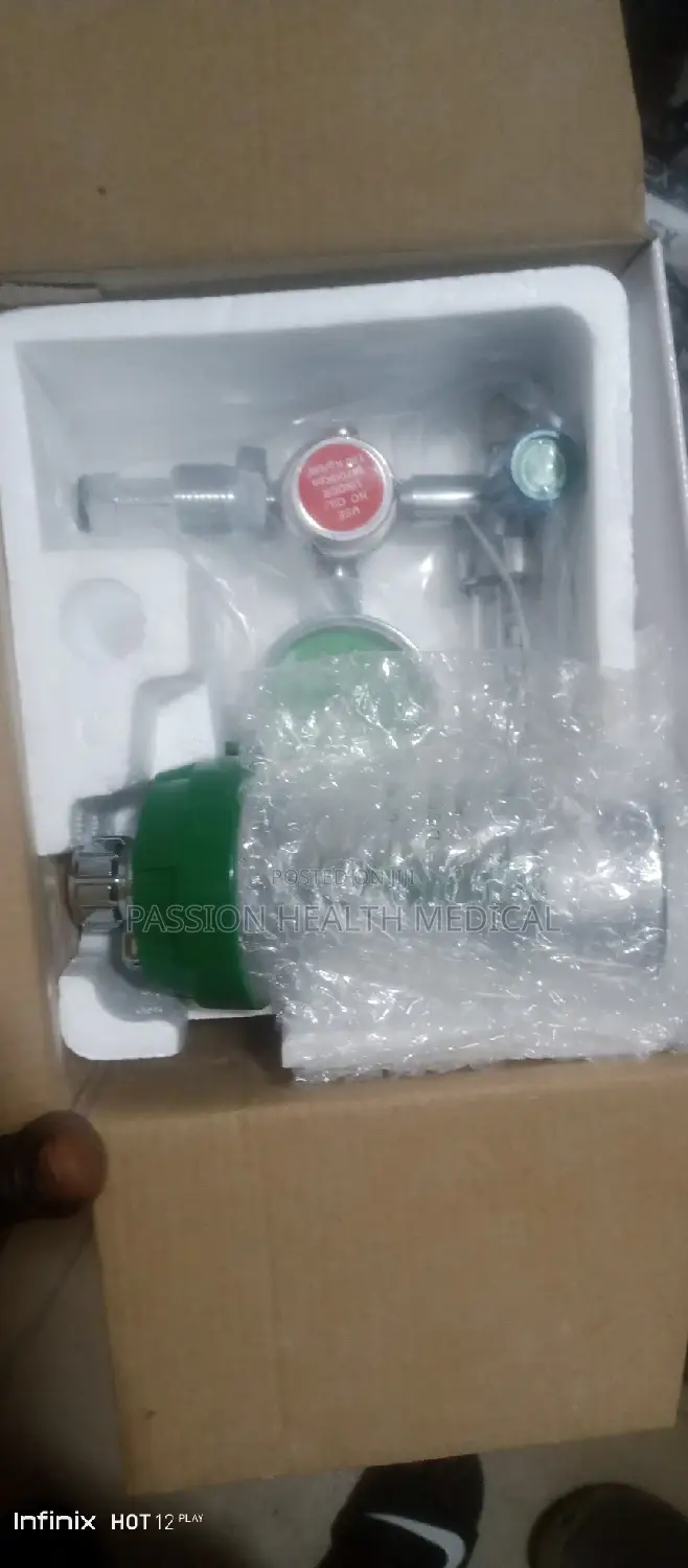 Oxygen Regulator