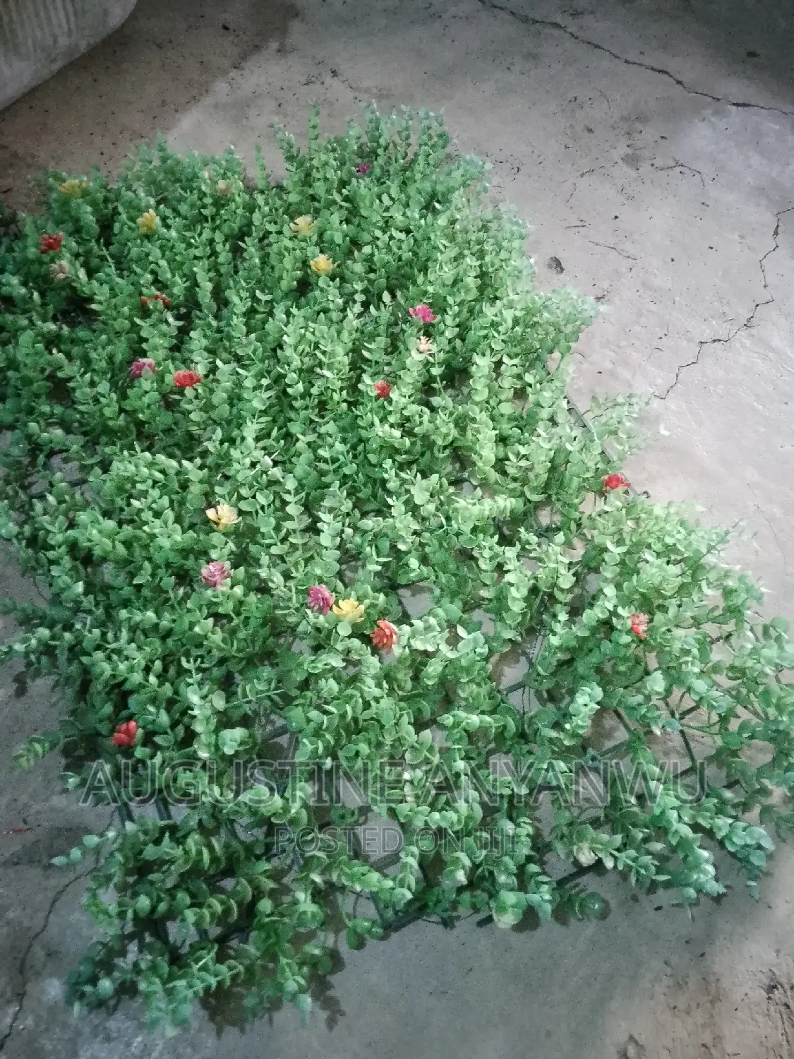 Wall Flower.At for Decorating Event Backdrops