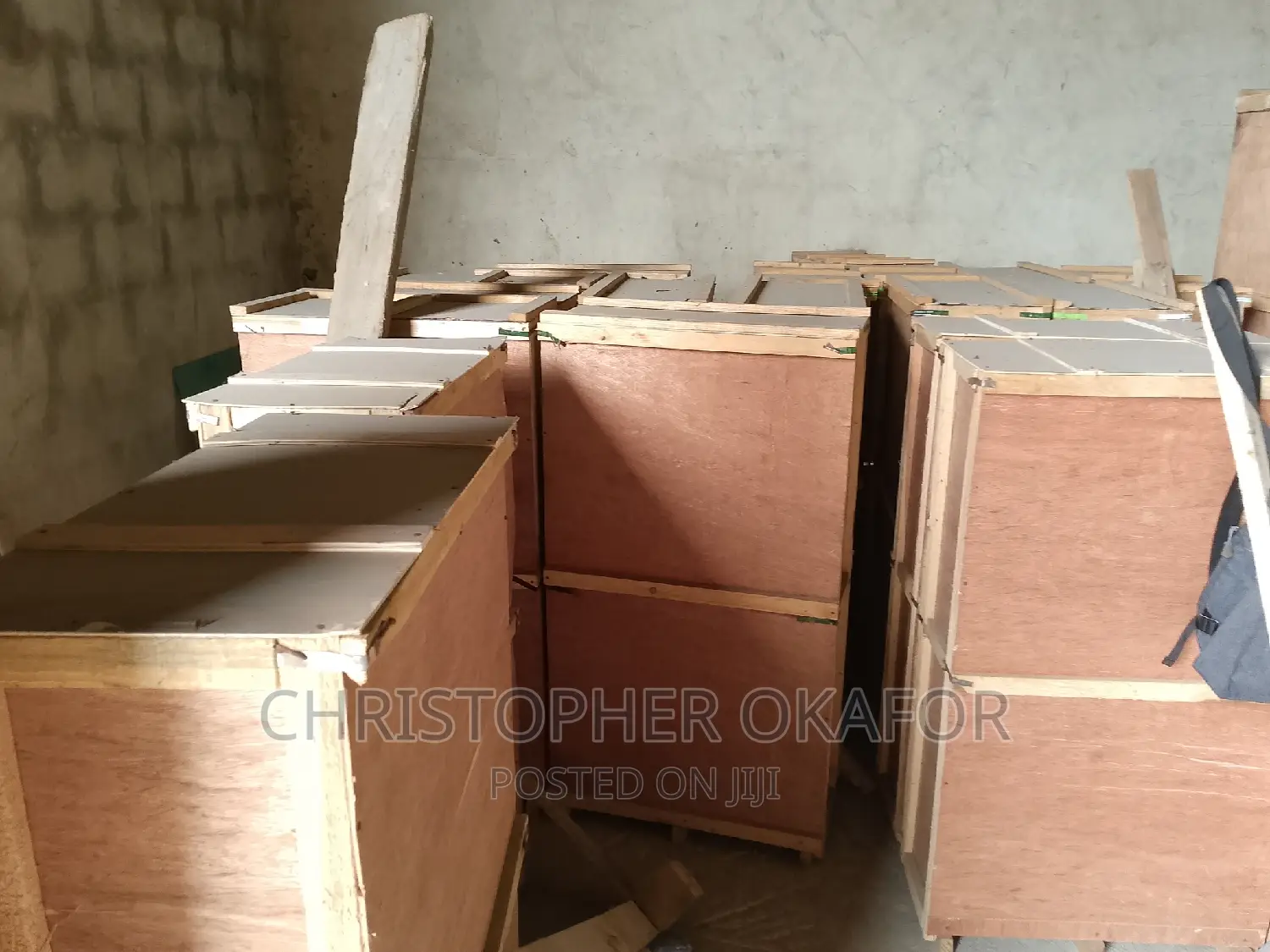 Standing Capping Machine
