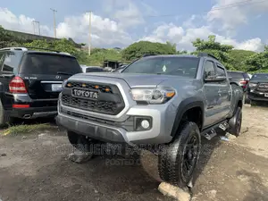 Toyota Tacoma TRD Off Road 2019 Silver