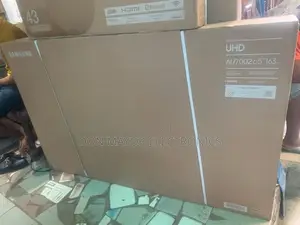 Samsung Crystal Uhd Smart Tv Au65bu8000 Flat Screen Tv