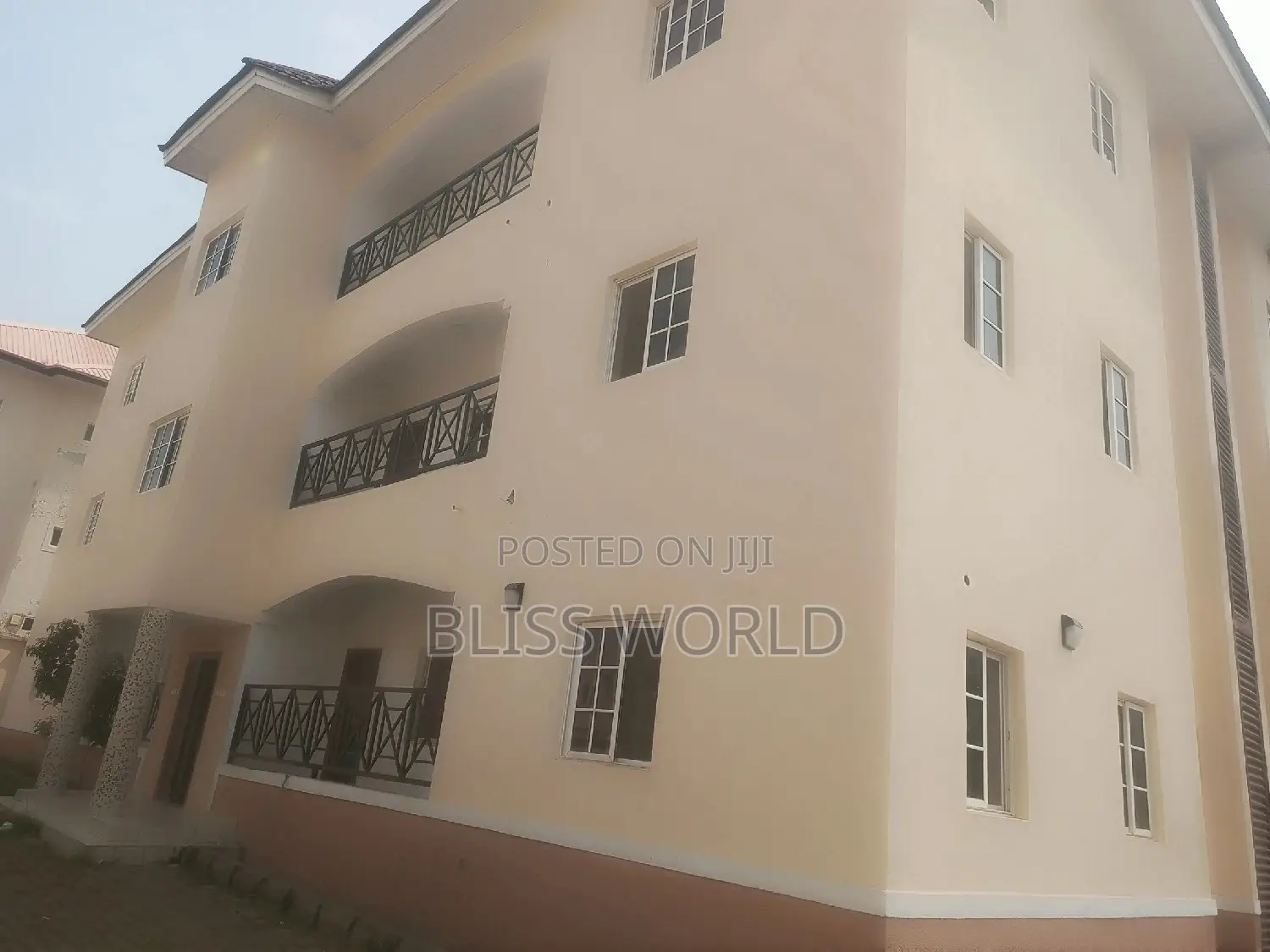 2bdrm Block of Flats in Mabuchi, Mabushi for sale