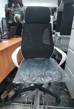 Modern Executive Swivel Office Chair