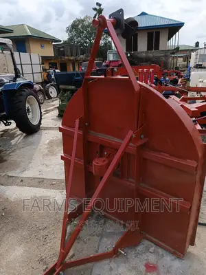 Tractor's Attached Slasher