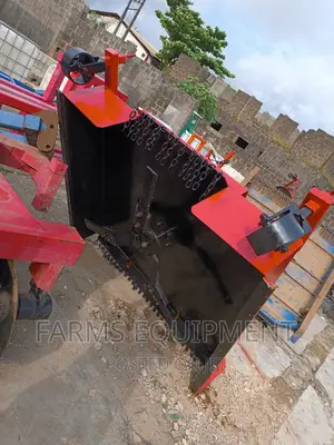 Tractor's Attached Slasher