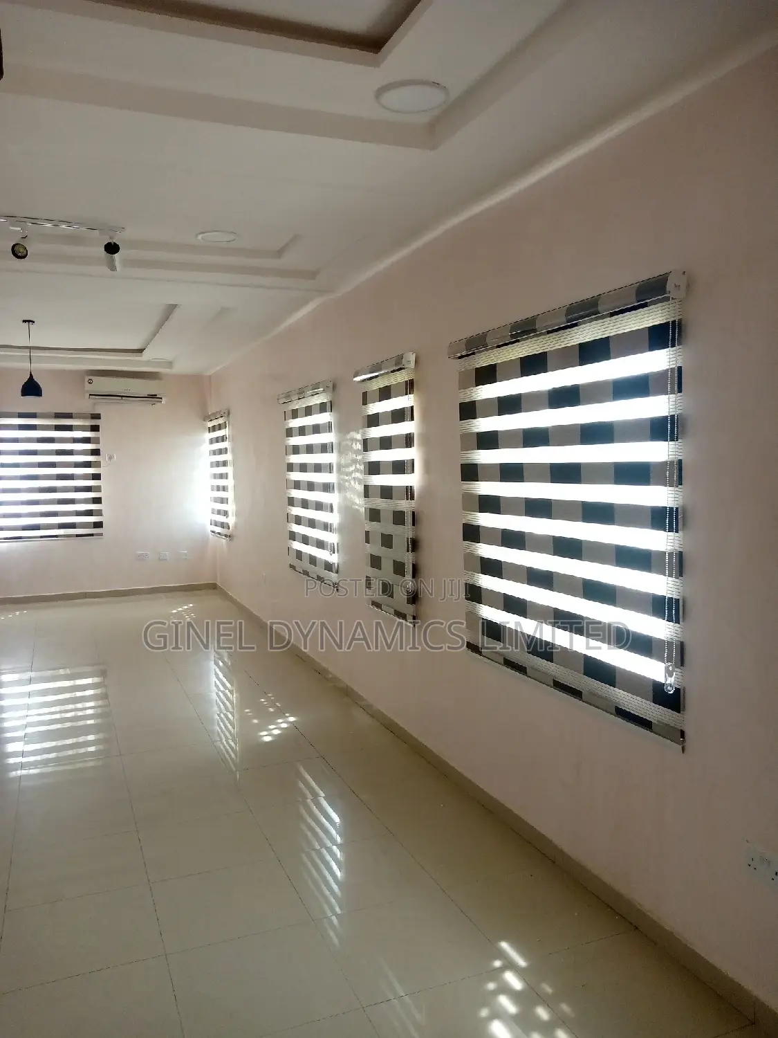 Quality Window Blind (Free Delivery)