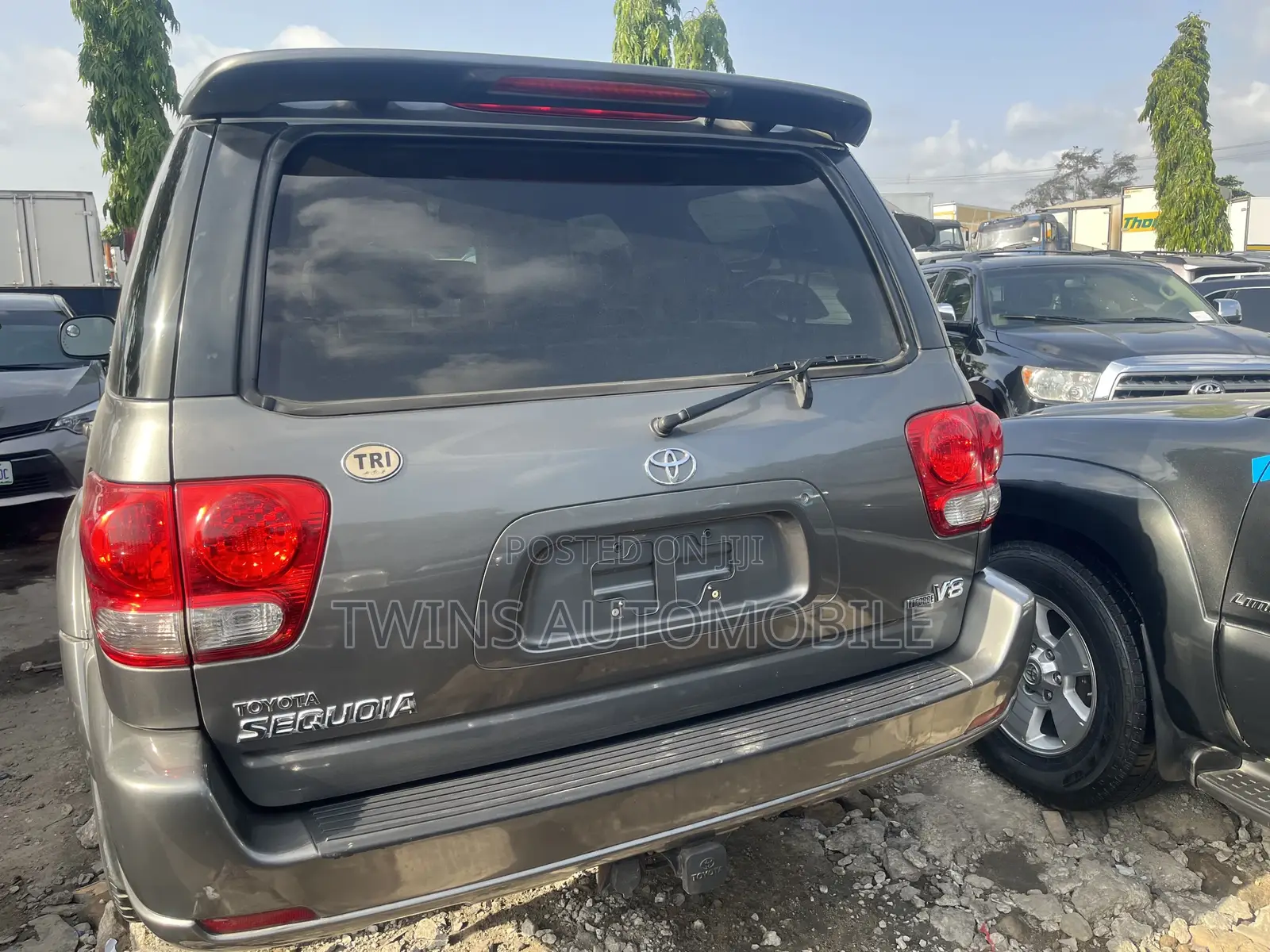 Toyota Sequoia 2007 Gray