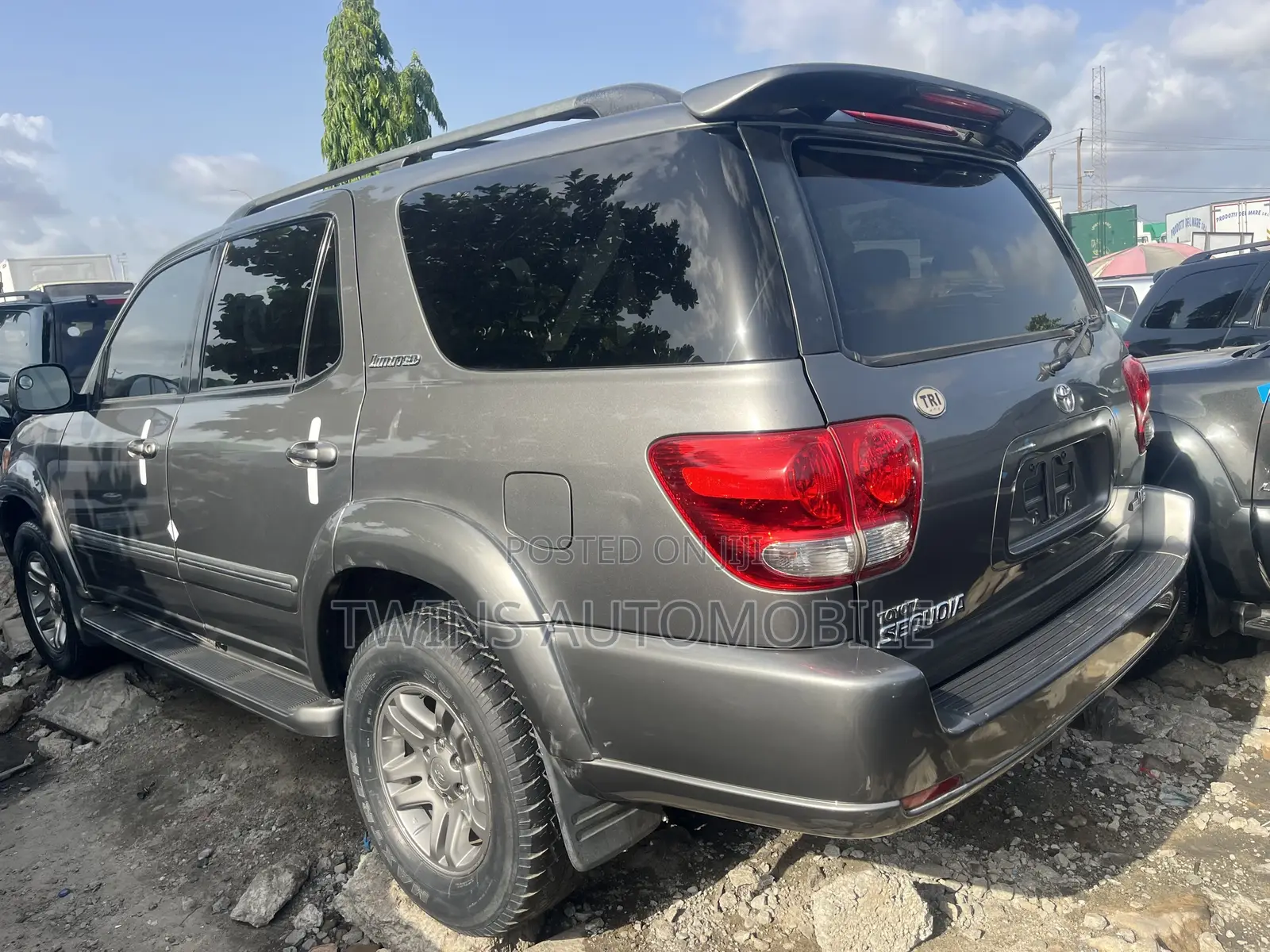 Toyota Sequoia 2007 Gray