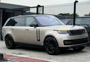 New Land Rover Range Rover Vogue 2023 Gold