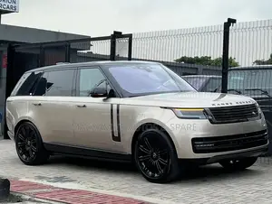 New Land Rover Range Rover Vogue 2023 Gold